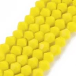 Kép 1/3 - Üveggyöngy - 4,5x4mm - csiszolt bicone - sárga színben