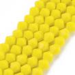 Kép 1/3 - Üveggyöngy - 4,5x4mm - csiszolt bicone - sárga színben