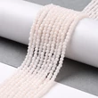 Kép 1/4 - Üveggyöngy - 2x2mm - csillogó - telt - krémfehér - csiszolt fánk