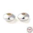 Kép 1/3 - 925 Sterling ezüst - köztes gyöngy - lapos - kerek - 4x2mm - nikkelmentes - valódi platina bevonattal 