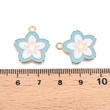 Kép 3/3 - Medál - virág, világoskék, aranyozott, zománc, 19.5x18x1.5mm -kadmiummentes és ólommentes