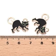 Kép 2/4 - Medál - Halloweeni pók, pókhálóval - fekete és halvány arany színben - 16x20x1.5mm - kadmiummentes és ólommentes