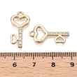 Kép 3/3 - Medál - Kulcs, szív - strasszkővel, arany színben 21.5x10.5x1.5mm