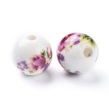 Porcelán gyöngy - 12mm - fehér alapon fukszia virág díszítéssel