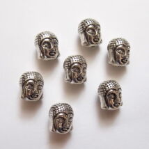 Buddha fej alakú köztes gyöngy, ezüst színben