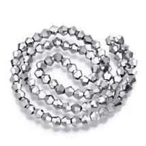 Üveggyöngy galvanizált, fazettált bicone/rombusz, ezüst, 4x4.5mm