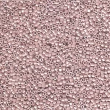 Miyuki delica - 11/0 - OPAQUE PINK CHAMPAGNE CEYLON - 1535