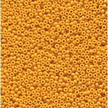 Miyuki kásagyöngy - 11/0 - DURACOAT OPAQUE DYED YELLOW - 94453