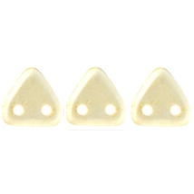 6mm Lüszteres Áttetsző Pezsgő színű, kétlyukú Triangle-háromszög gyöngy 