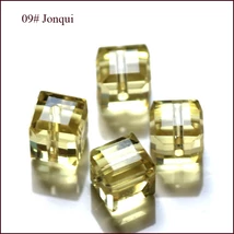 Kristály - 8x8mm - AAA minőségű, fazettált, kocka, halvány citrom színben 