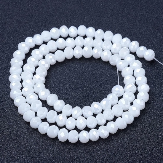 Üveggyöngy - 10x8mm - csiszolt - fánk alakú - fehér színben (10db)