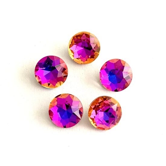 Kristály - 8mm - kerek - kaboson - violet blue