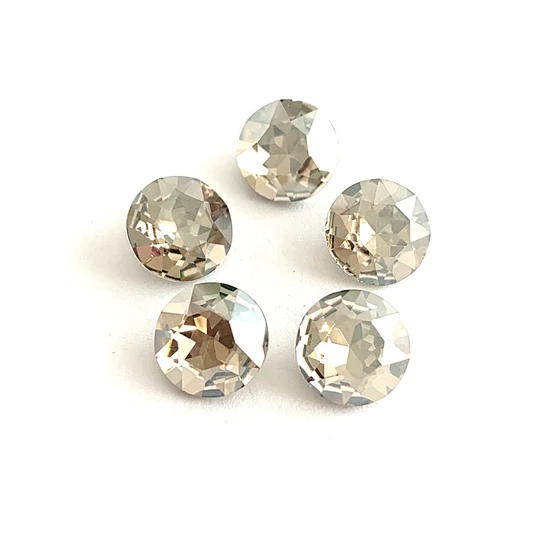Kristály - 10mm - kerek - kaboson - satin 