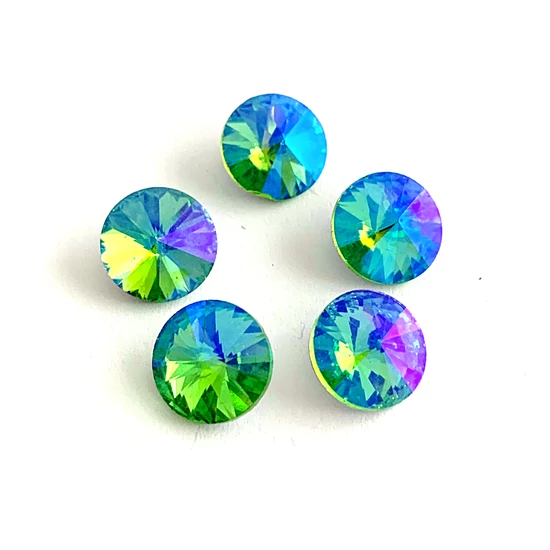 Kristály - 10mm - kerek - kaboson - light green AB - kúpos