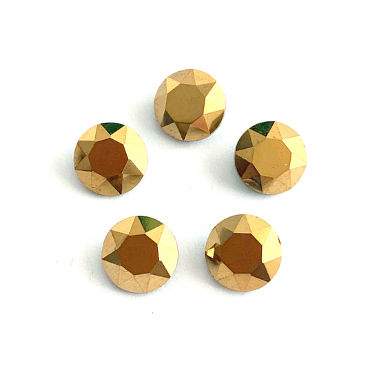 Kristály - 8mm - kerek - kaboson - dorado 