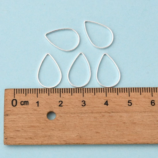 Csepp alakú - köztes elem - ezüst szín, 11x16x1mm