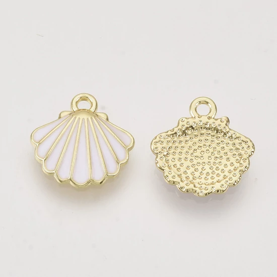 Medál - kagyló - 13x13mm - halvány arany színben - ólommentes és kadmiummentes!