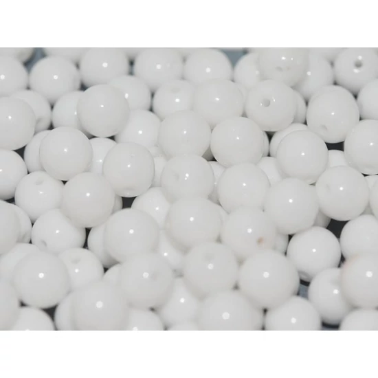 Cseh Préselt Gyöngy - 3mm - Chalk White - 03000