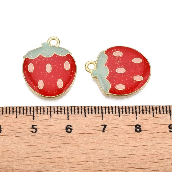 Medál - eper, csillámporral, aranyozott, piros, zománc charm, 19.5x16x2mm - kadmiummentes és ólommentes 