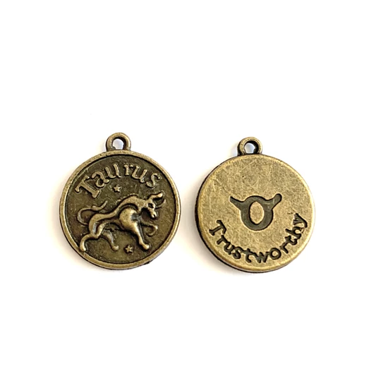 Medál - Horoszkópos - Taurus - Bika - sárgaréz színben