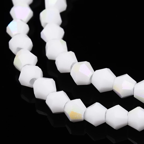 Üveggyöngy - 3mm bicone - fehér AB színben