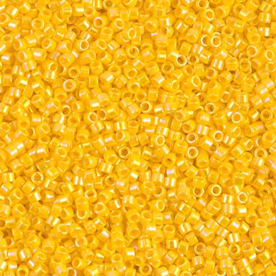 Miyuki Delica - 11/0 - OPAQUE CANARY AB - 1572