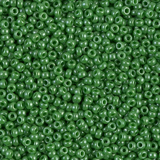 Kásagyöngy - Miyuki - 11/0 -  OPAQUE GREEN LUSTER - 431