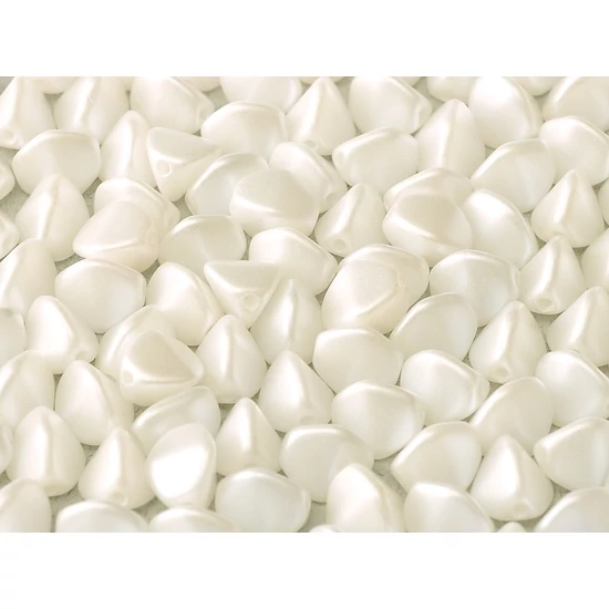 Pinch gyöngy - 5 X 3 MM - CHALK WHITE SHIMMER - 14400