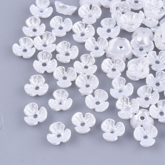 Akril virág  - 6mm - csillogó fehér  (10db)