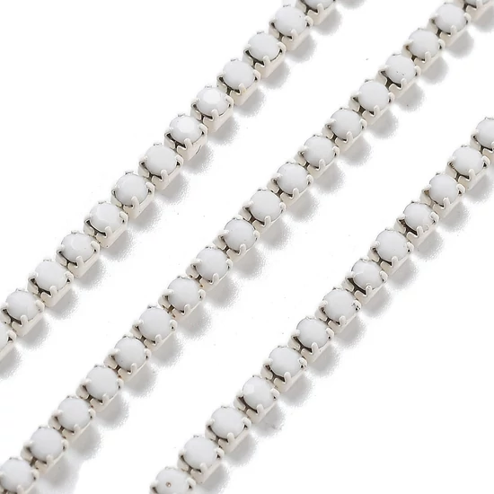 Lánc, strasszos - fehér alabástrom színben, 2x2~2.5x2mm (50cm)