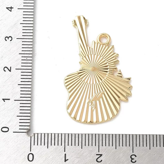 Medál - hangszer, gitár, virágos charm, arany, 35x20x1mm, zománc - ólommentes és kadmiummentes!
